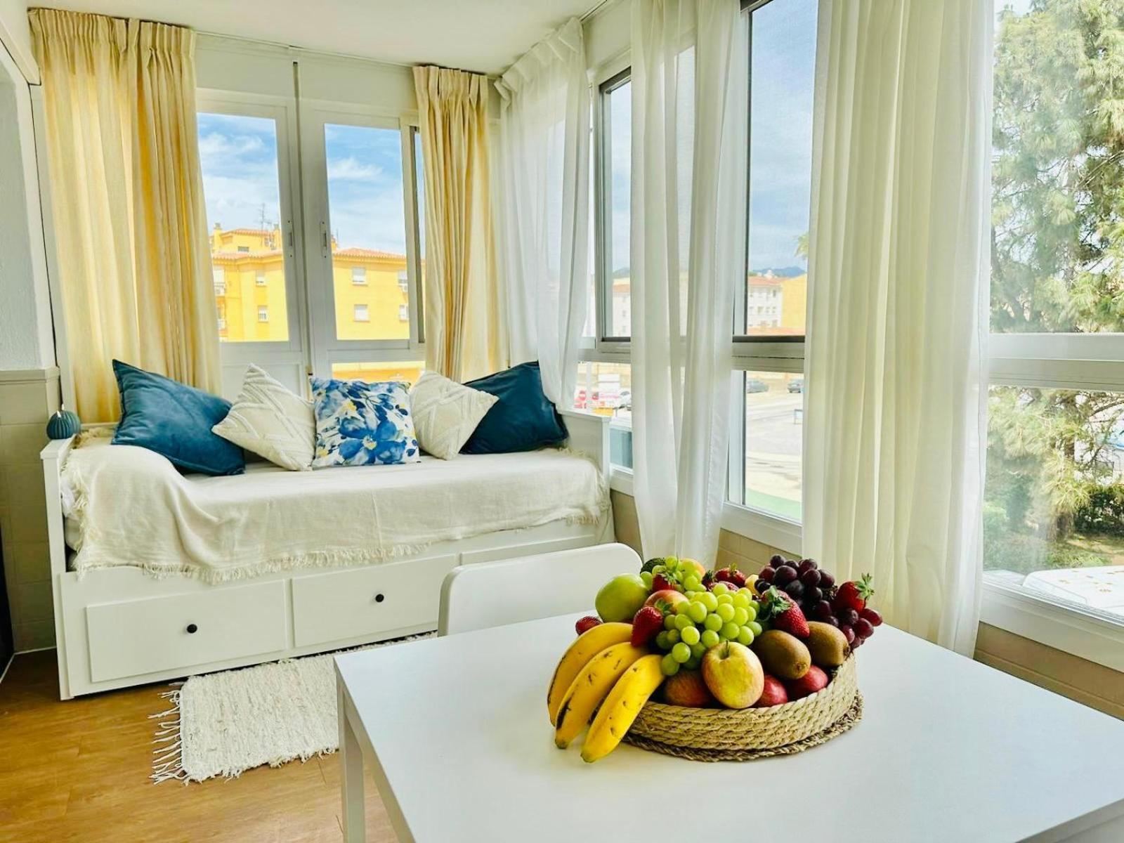 Estudio Pepa Luna Algarrobo Beach มาลากา ภายนอก รูปภาพ