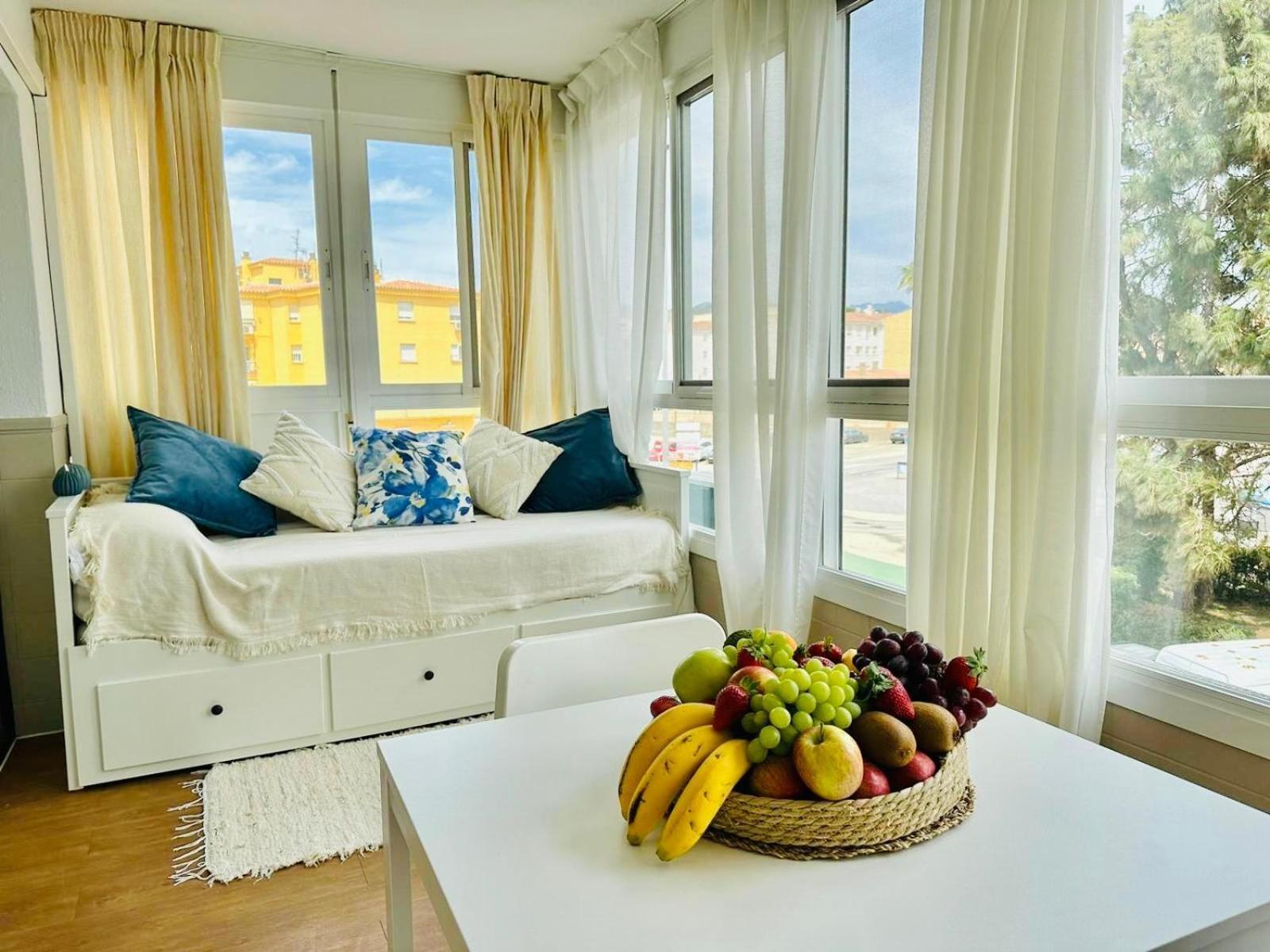 Estudio Pepa Luna Algarrobo Beach มาลากา ภายนอก รูปภาพ